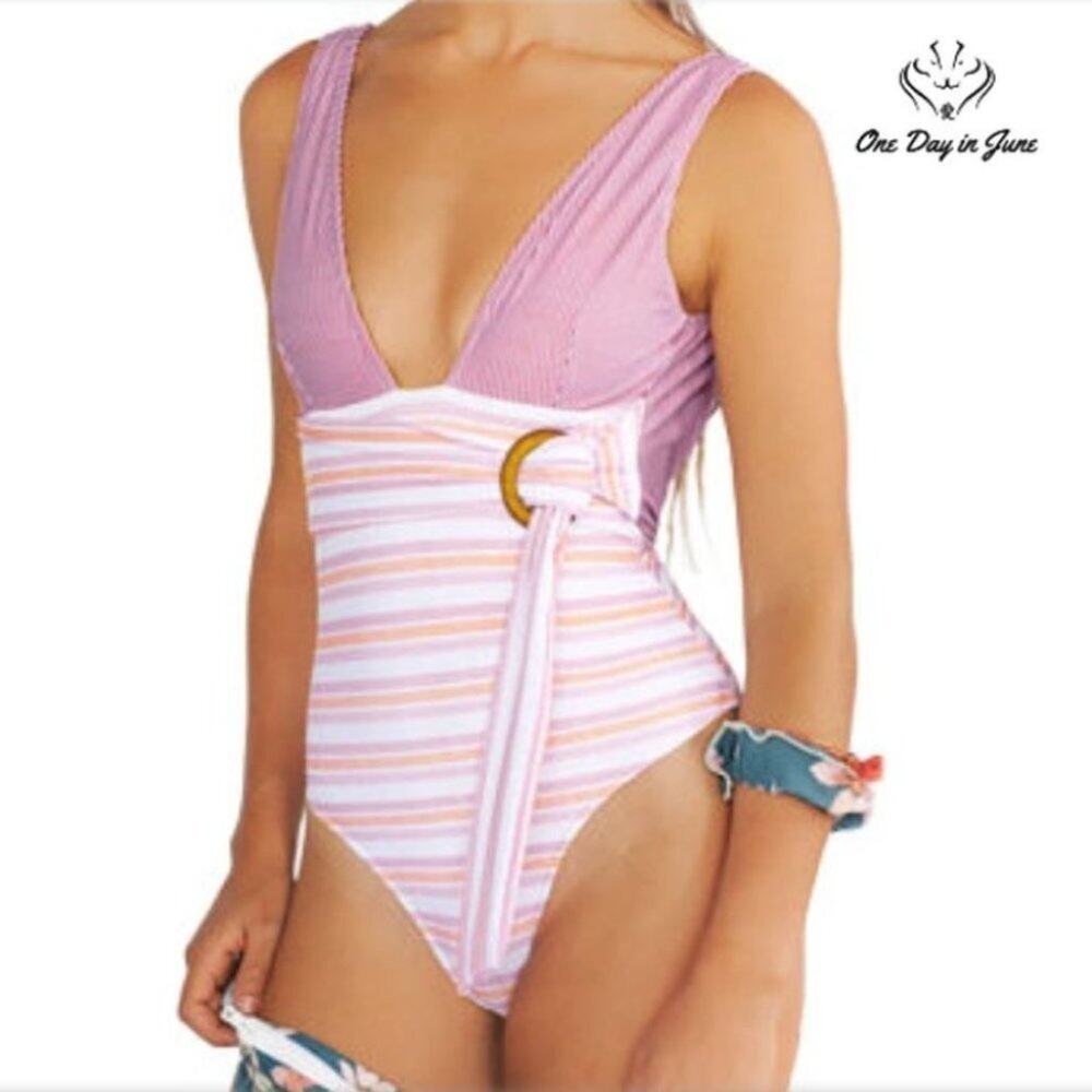 Amzbrly Striped "O" Ring Belt One Piece Swimsuit Size S